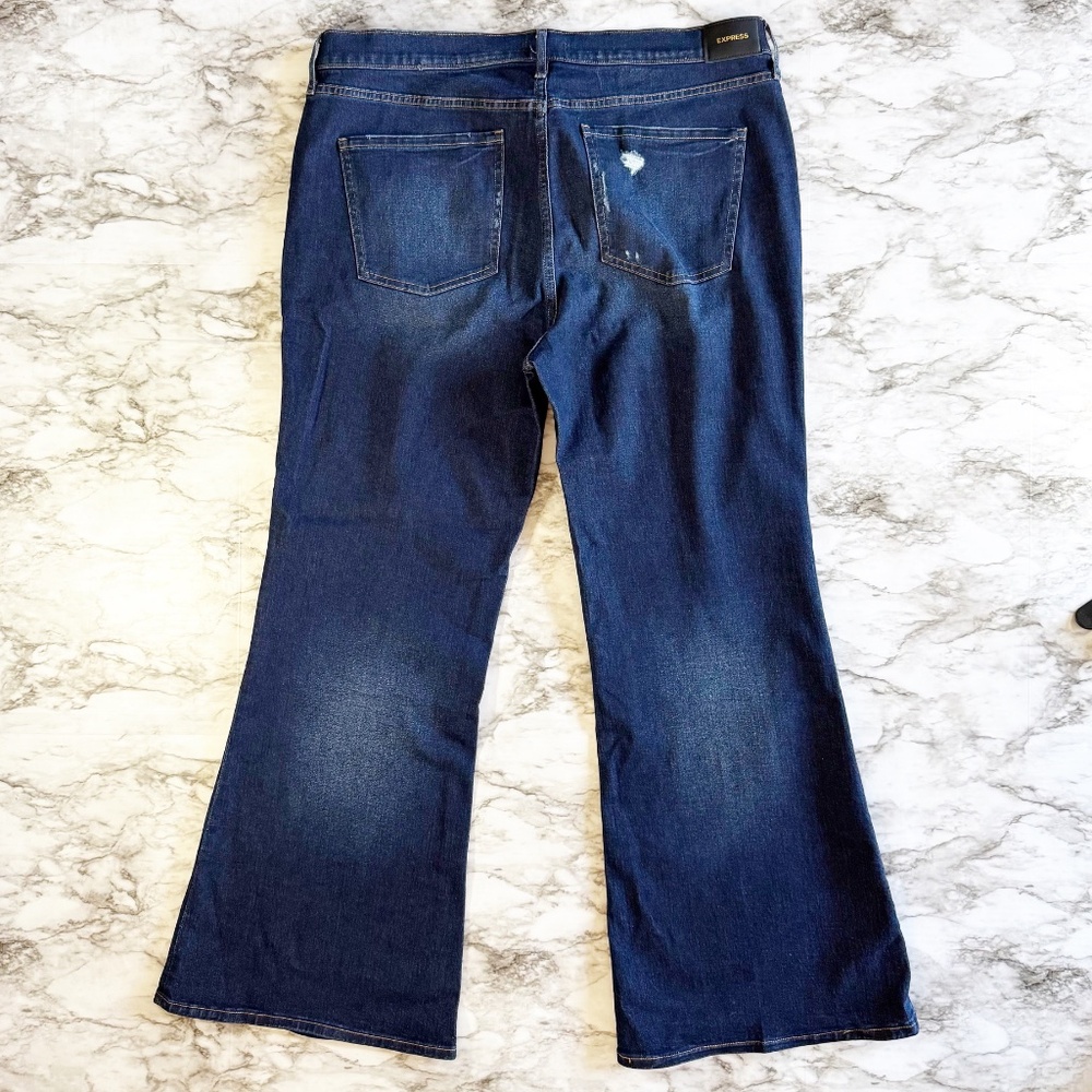 Express '70s Flare Mid Rise - Picture 12 of 12